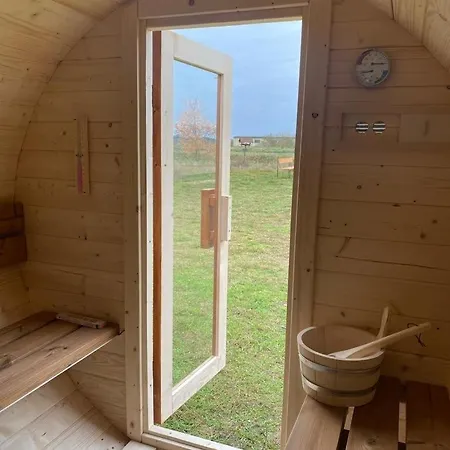 Tiny Ausblick Mit Sauna Gross Garz