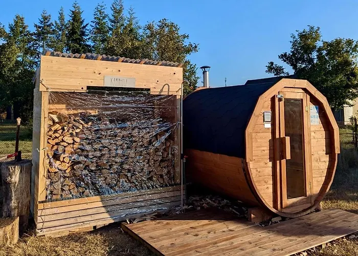 Tiny Ausblick Mit Sauna Semesterbostad